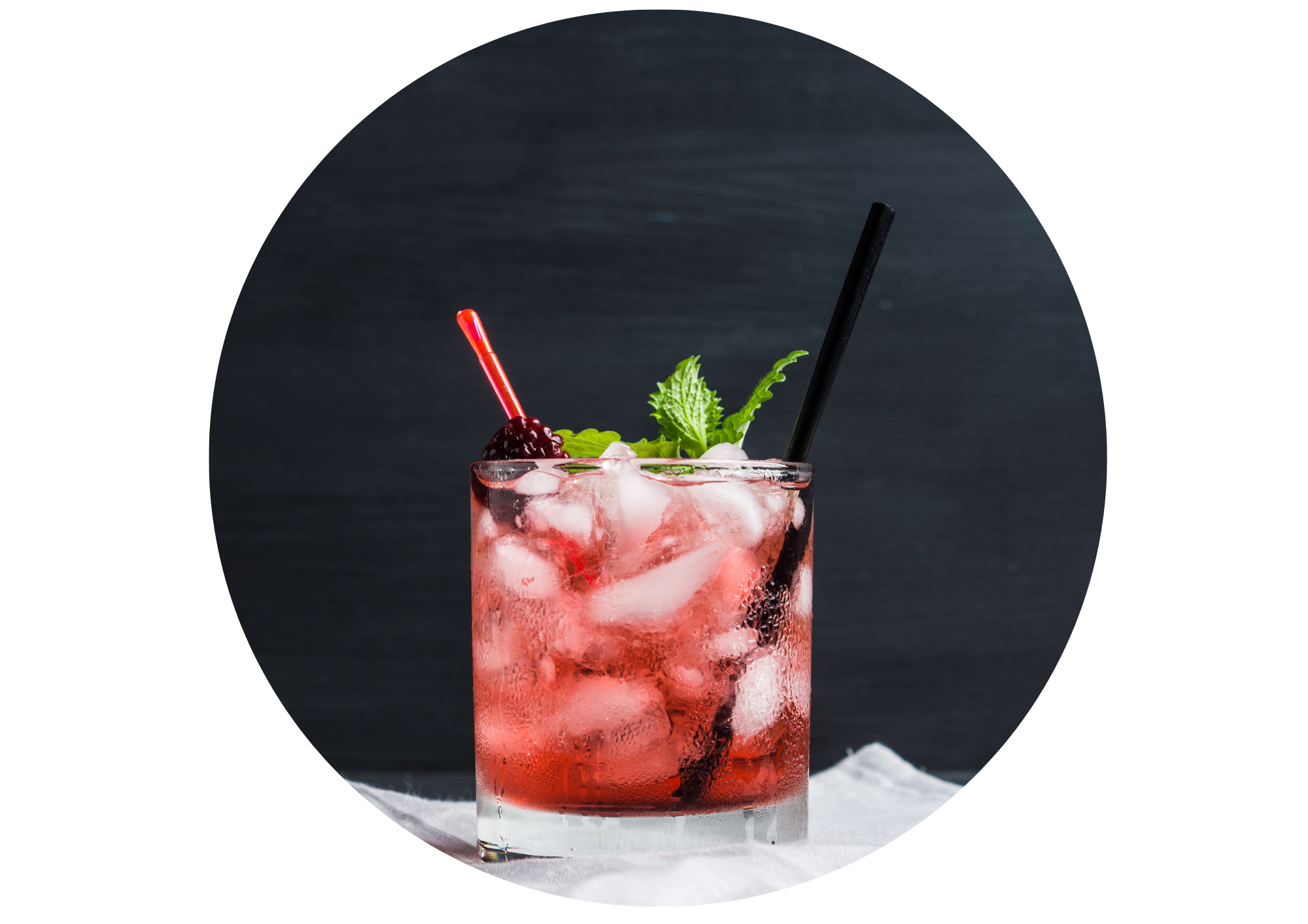 Alkoholfri Shirley Temple med Drinksirup Norsk Grenadin fra Røyland Gård